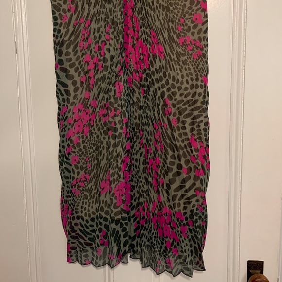 Sneak Peek, Halter Slip Dress/Junior/Medium - Picture 3 of 9